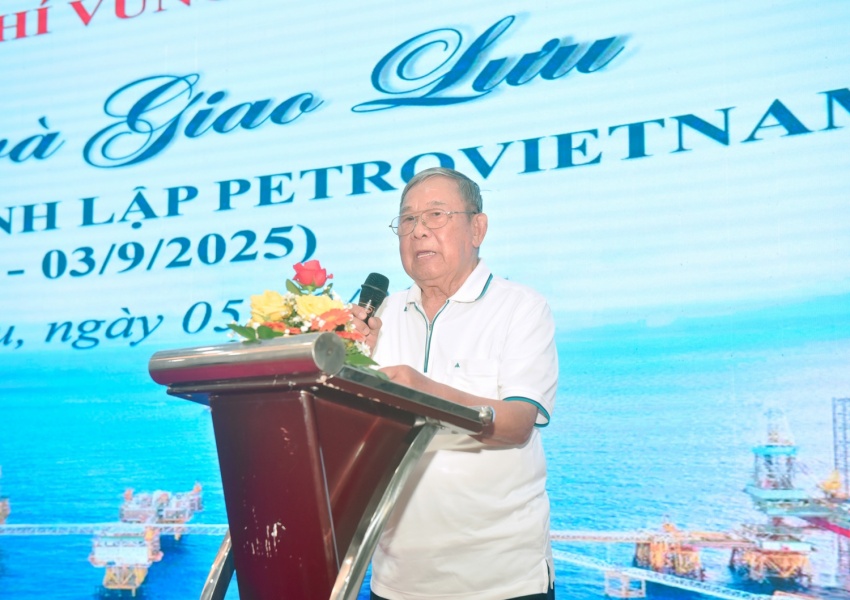 Tiếp lửa truyền thống - Vững bước tương lai