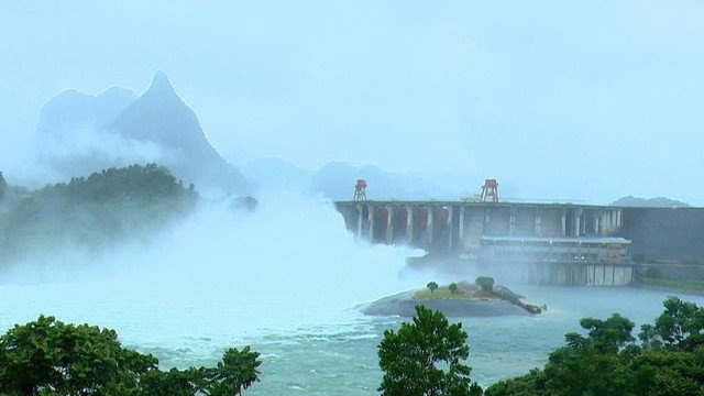 Thủy điện Tuyên Quang tiếp tục xả lũ, ba địa phương hạ du khẩn trương ứng phó