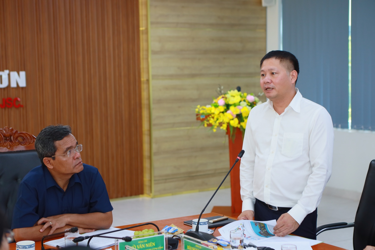 Đồng chí Bùi Ngọc Dương - Bí thư Đảng ủy, Chủ tịch HĐQT BSR đã báo cáo kết quả hoạt động sản xuất kinh doanh của BSR trong thời gian qua.