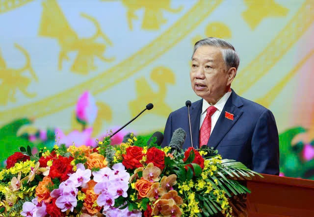 Đại hội Đảng bộ Chính phủ lần thứ I: Đoàn kết, kỷ cương - Dân chủ, đổi mới - Đột phá, phát triển - Gần dân, vì dân.