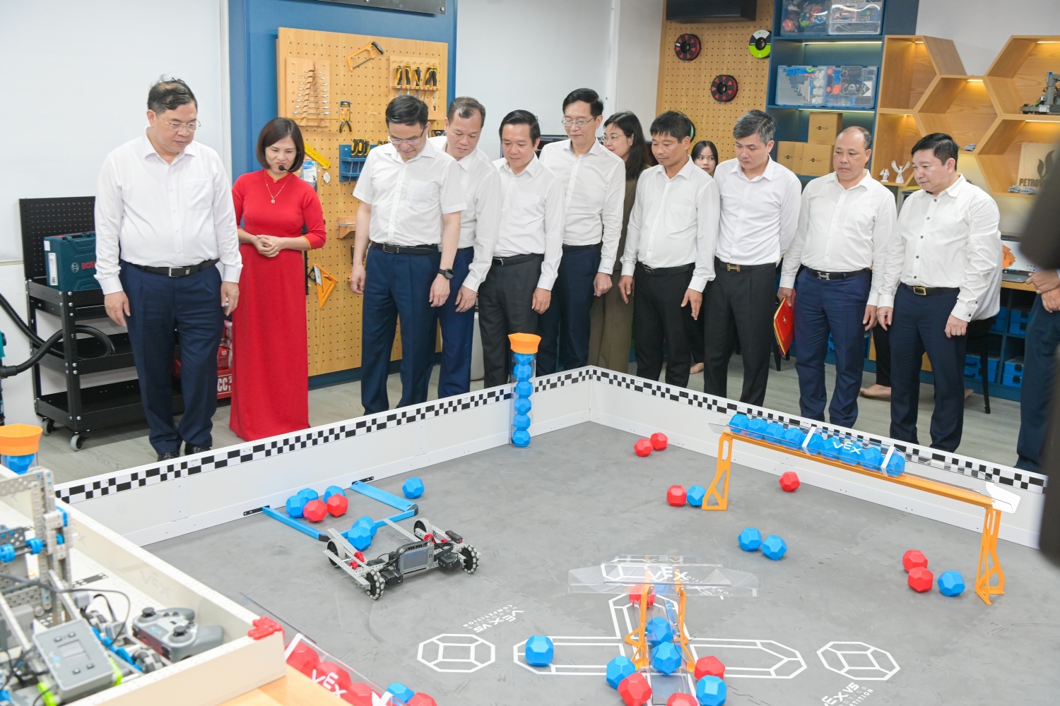 Lan tỏa tinh thần đổi mới sáng tạo từ chương trình “STEM Innovation Petrovietnam”