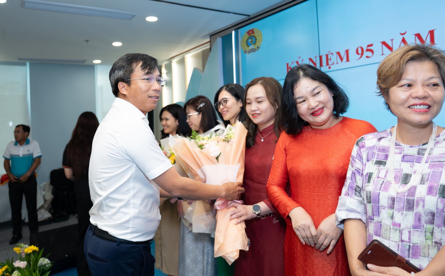 Công đoàn PVFCCo – Phú Mỹ tổ chức chương trình “Phú Mỹ   Tôi yêu” nhân ngày 20/10