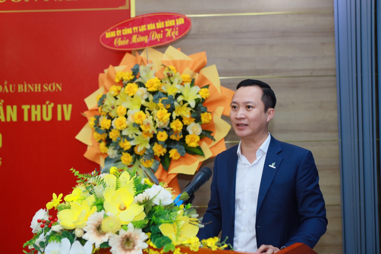 Đồng chí Phạm Minh Nghĩa - Ủy viên Ban Chấp hành Đảng bộ, Phó Tổng Giám đốc BSR ghi nhận và đánh giá cao về những đóng góp của Hội CCB trong giai đoạn 2022 – 2025.