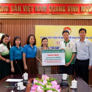 Công đoàn Petrovietnam/NSRP hỗ trợ người lao động và đồng bào tỉnh Thanh Hóa vượt qua khó khăn sau bão