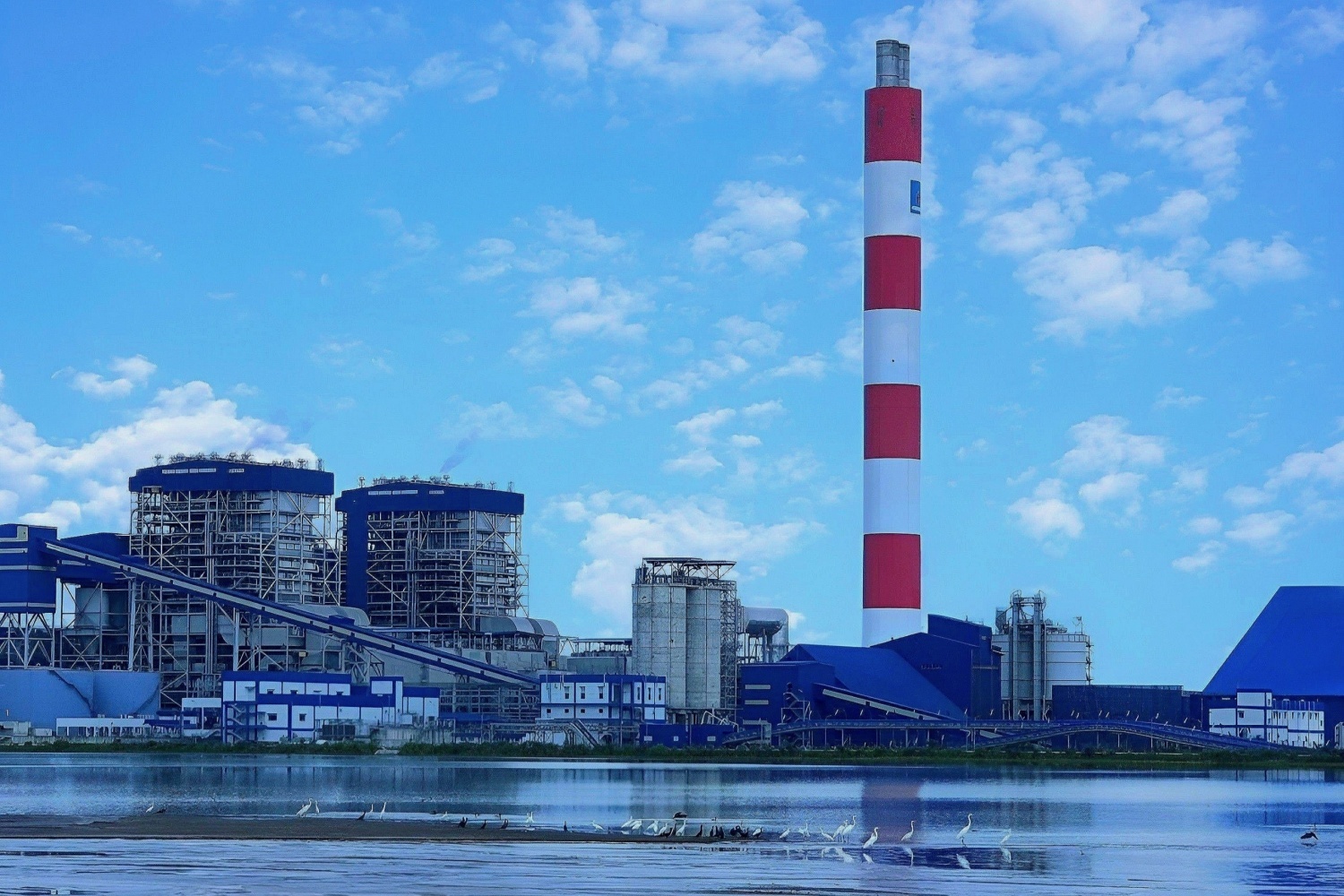 Petrovietnam và điểm sáng từ những dự án, công trình quốc gia