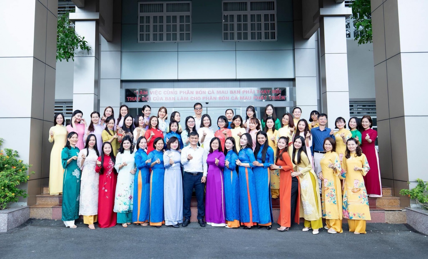 PVCFC tri ân nữ CBCNV nhân Ngày Phụ nữ Việt Nam 20/10