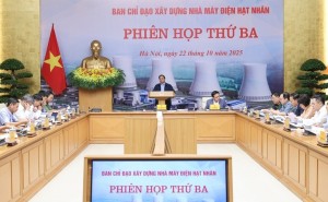 Phát triển cấp bách các nguồn điện, tái khởi động điện hạt nhân bảo đảm an ninh năng lượng
