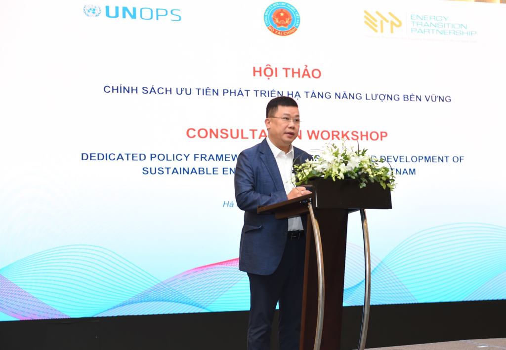 Ưu tiên phát triển hạ tầng năng lượng bền vững phục vụ chuyển đổi xanh và tăng trưởng dài hạn