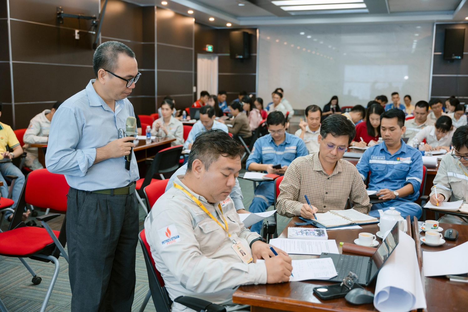 “Thấu hiểu nhân tâm - Nâng tầm lãnh đạo”: Hành trình phát triển con người tại Nhà máy Đạm Cà Mau