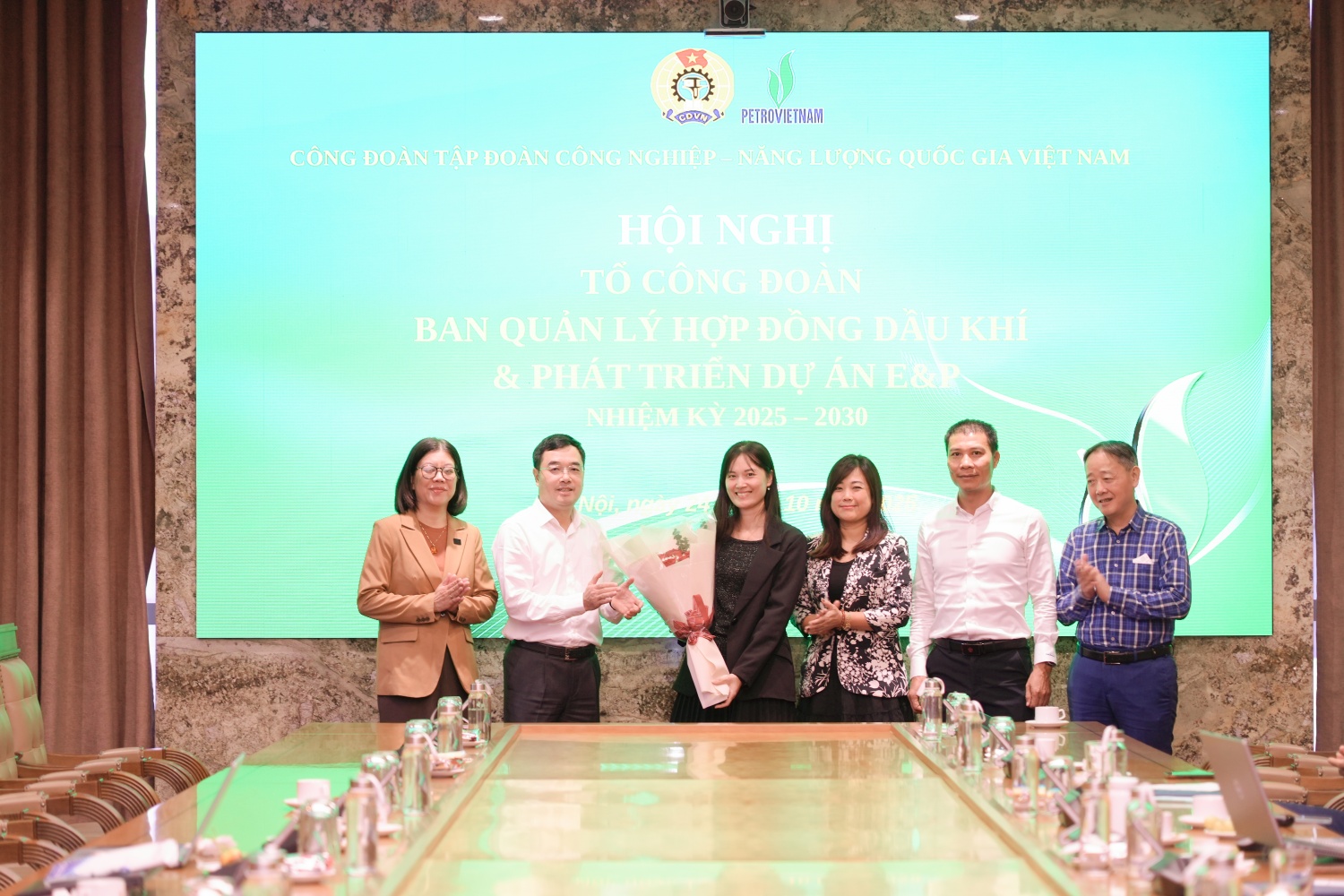 Hội nghị Tổ Công đoàn Ban QLHĐ DK và PTDA E&P Petrovietnam nhiệm kỳ 2025-2030: Đổi mới, đoàn kết, phát triển