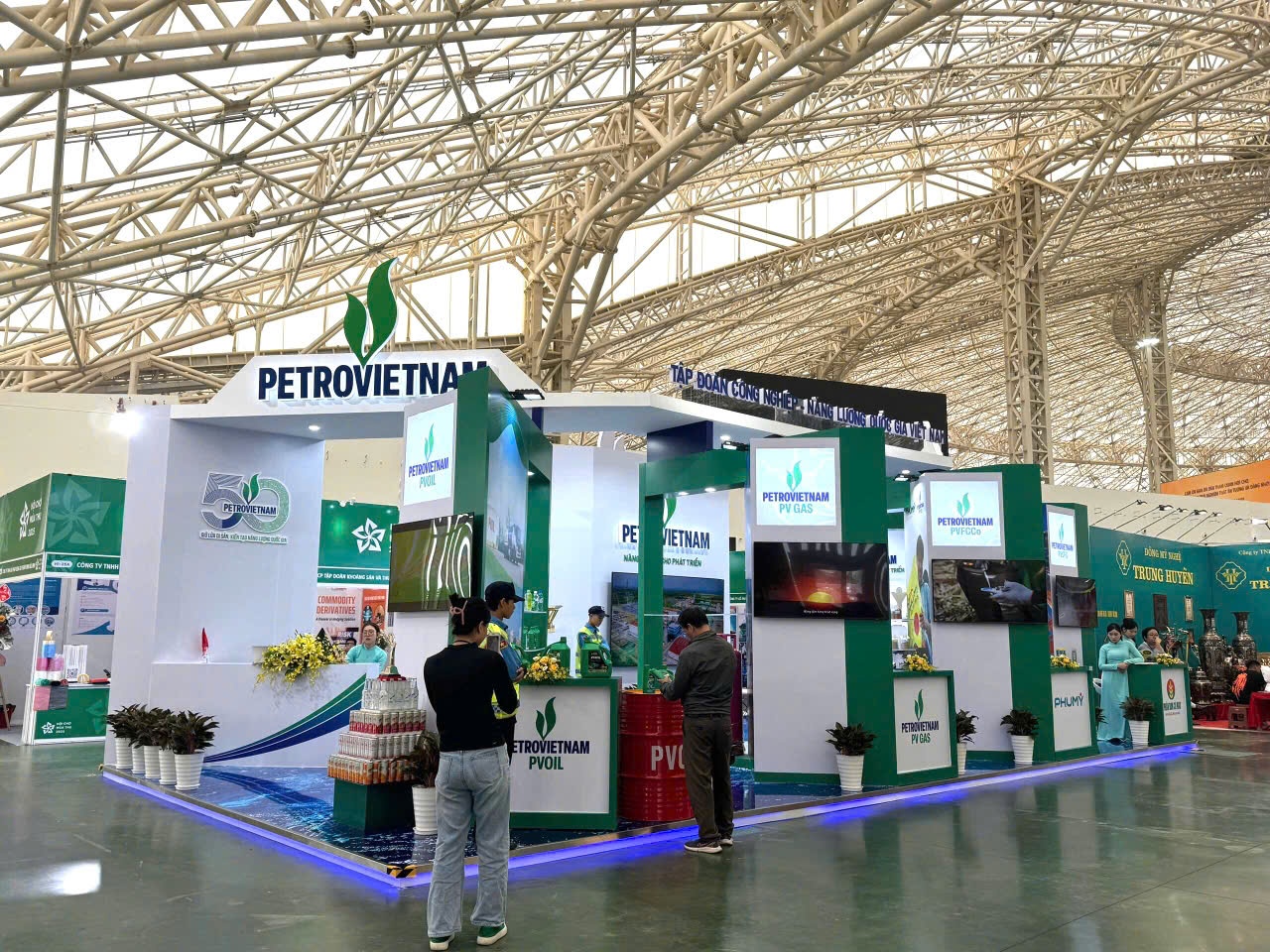 Khu đá quý - Tâm điểm 