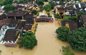 [Chùm ảnh] Hội An chìm trong cơn lũ lịch sử, vượt mức năm Giáp Thìn 1964