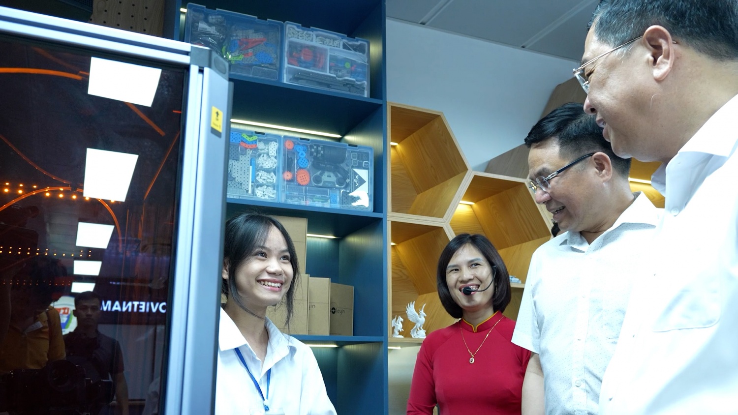 Từ trang sách đến thực hành sáng tạo