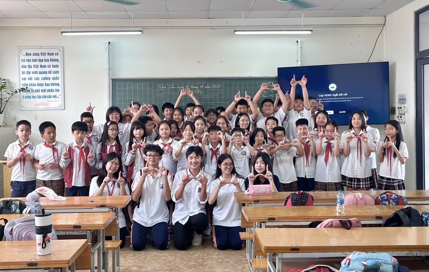 The Up Project mùa 8: Góp tri thức, thắp sáng tương lai