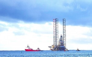 Giàn khoan PV DRILLING IX bắt đầu hành trình về Việt Nam