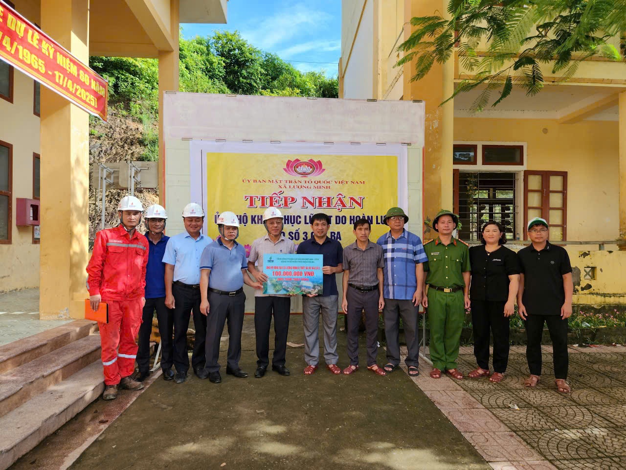 Thủy điện Hủa Na thắp sáng đại ngàn miền Tây xứ Nghệ