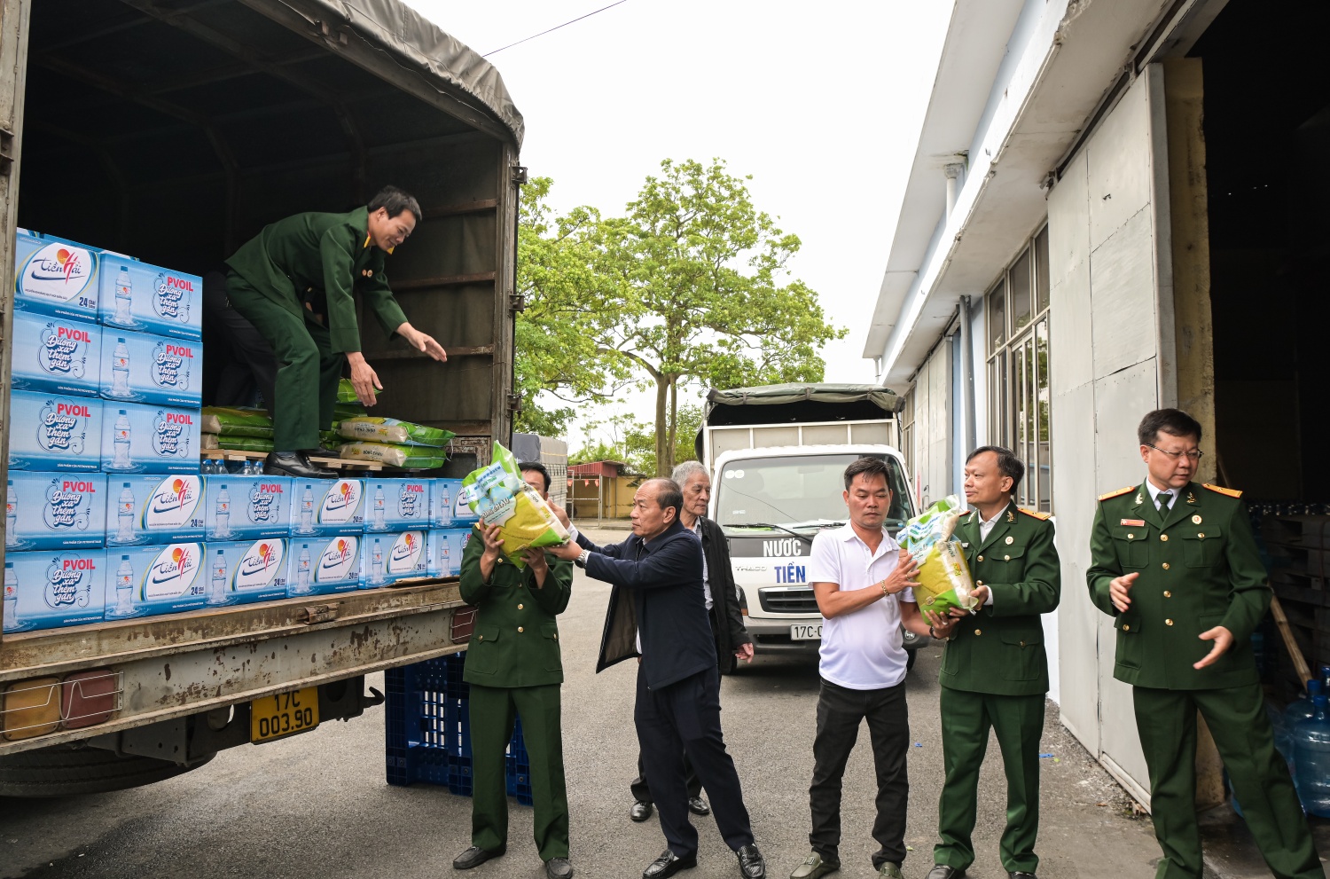 Hành trình về nguồn ý nghĩa của Hội CCB BMQL&ĐH Petrovietnam