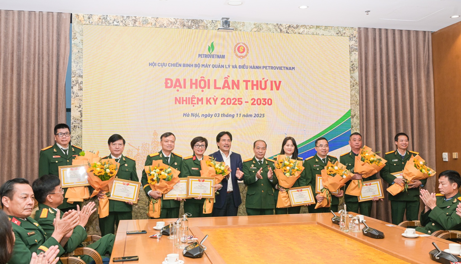 Phát huy phẩm chất “Bộ đội Cụ Hồ”, Hội CCB BMQL&ĐH Petrovietnam vững bước trong nhiệm kỳ mới