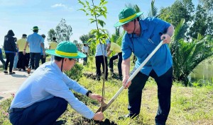 “Triệu bước chân” lan tỏa yêu thương từ Đất Mũi