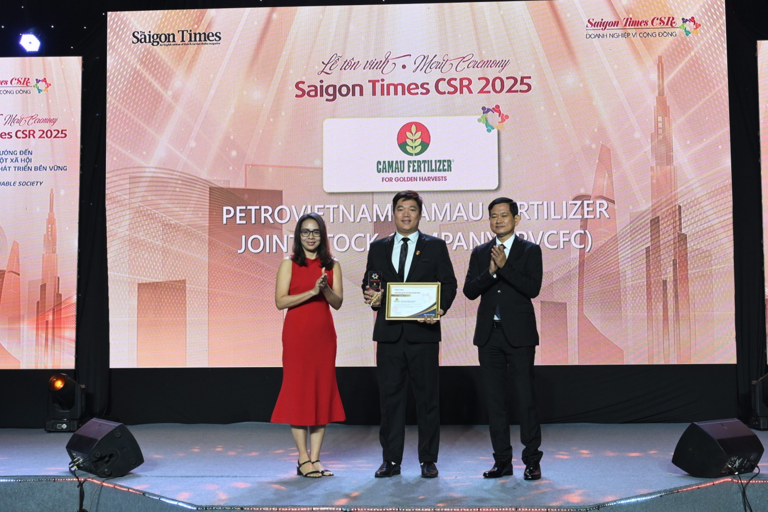 Phân bón Cà Mau: Doanh nghiệp vì cộng đồng 4 năm liên tiếp