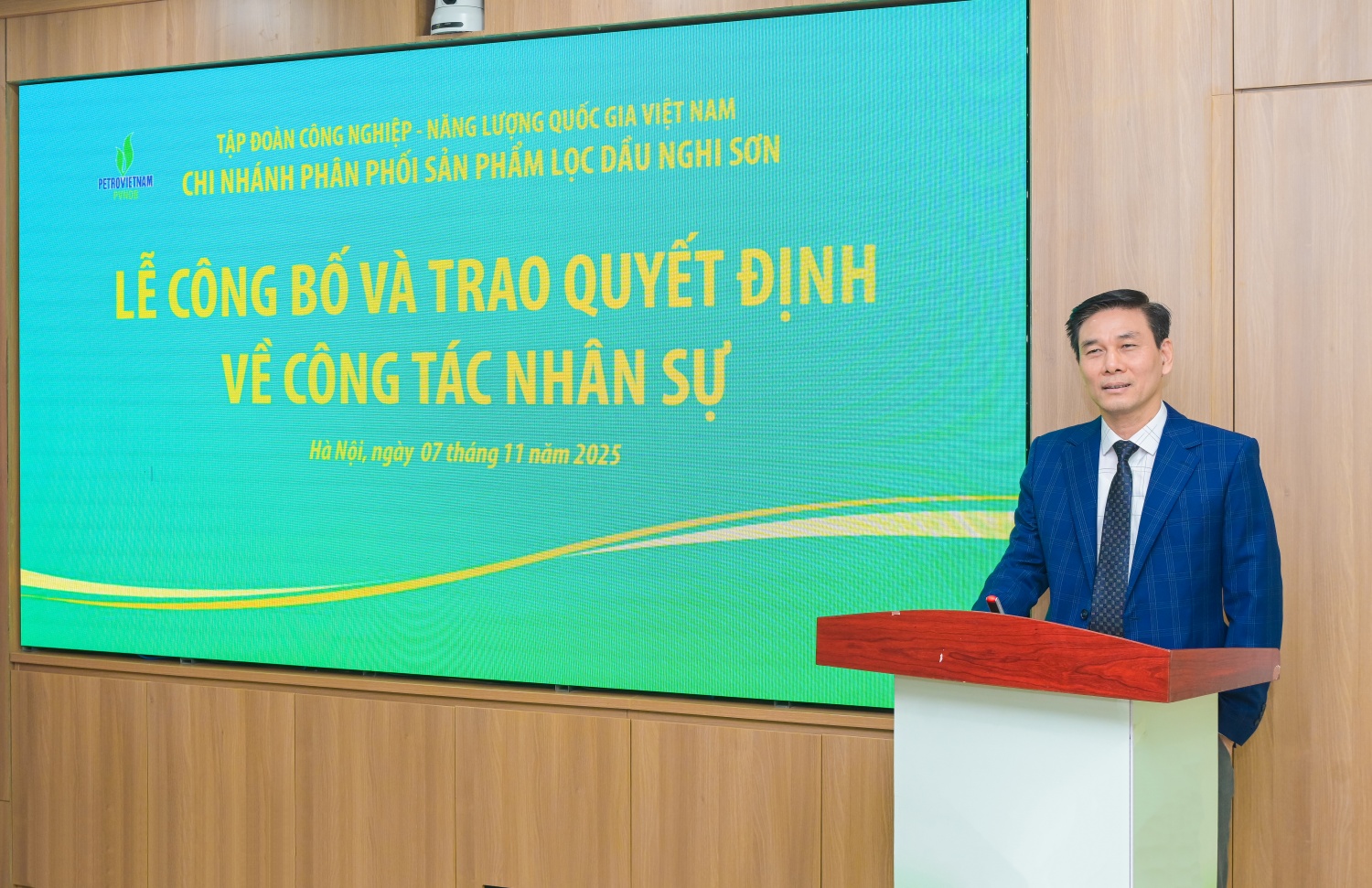  Ông Nguyễn Duyên Cường - Bí thư Chi bộ, Giám đốc PVNDB phát biểu tại buổi lễ
