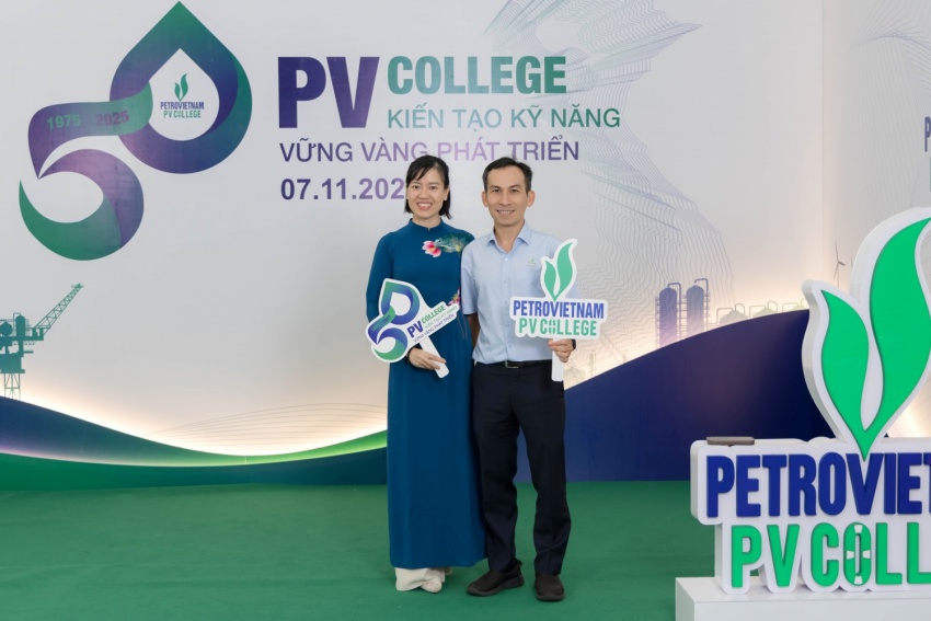 Ký ức 50 năm PV College Ký ức 50 năm PV College