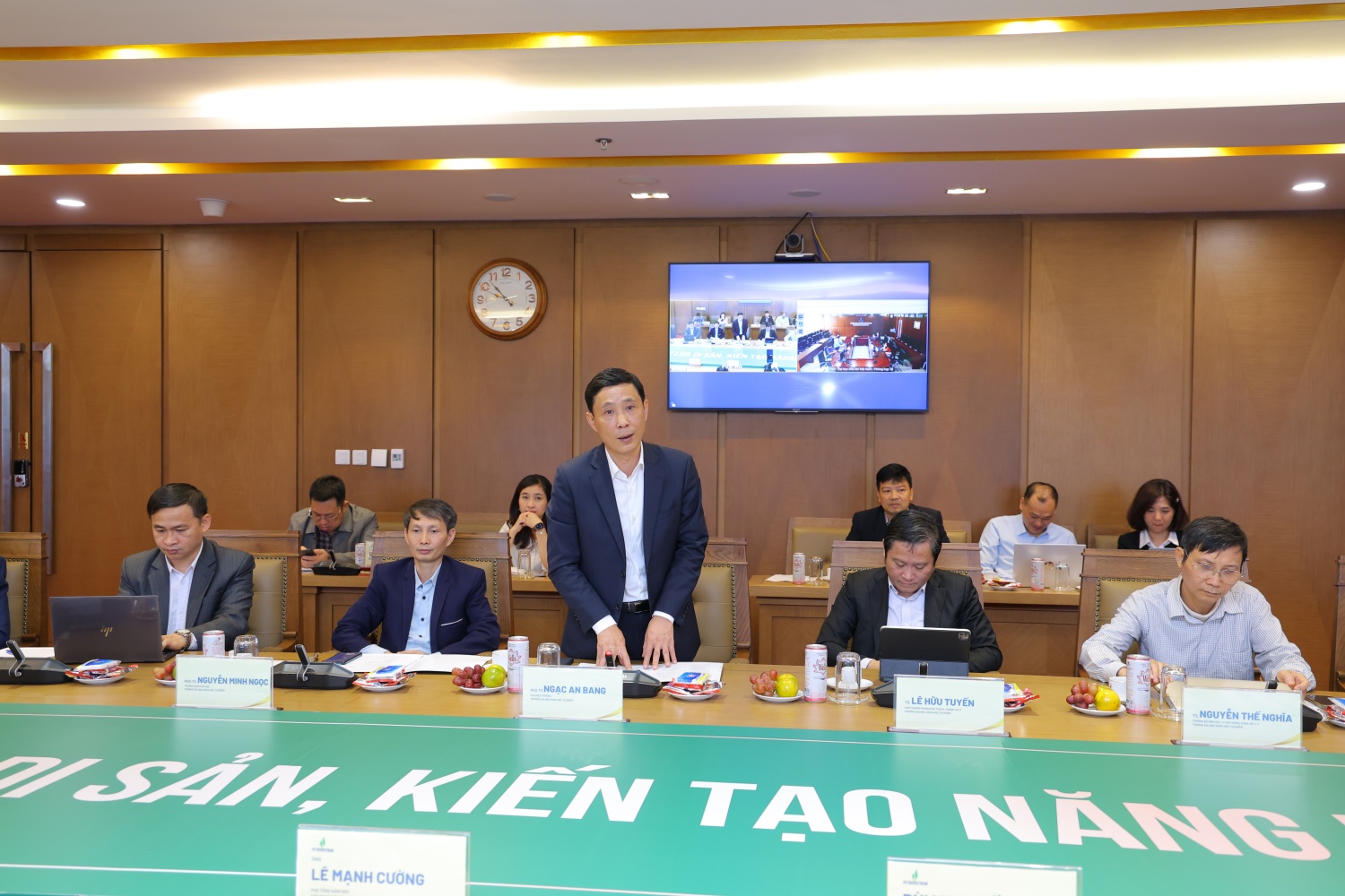 Petrovietnam và HUS thúc đẩy hợp tác phát triển nguồn nhân lực cho điện hạt nhân