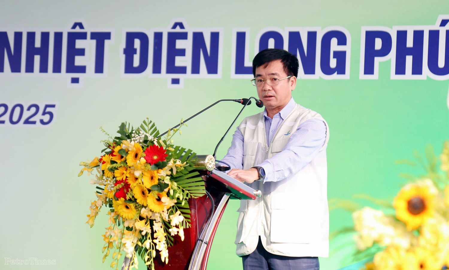 Thi đua quyết tâm hoàn thành Dự án NMNĐ Long Phú 1