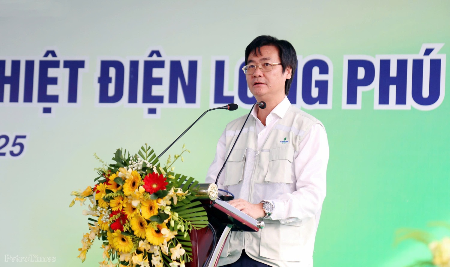 Thi đua quyết tâm hoàn thành Dự án NMNĐ Long Phú 1