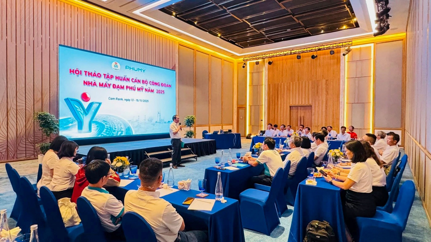 Nhà máy Đạm Phú Mỹ tổ chức tập huấn công đoàn gắn với hoạt động tri ân Lữ đoàn 162