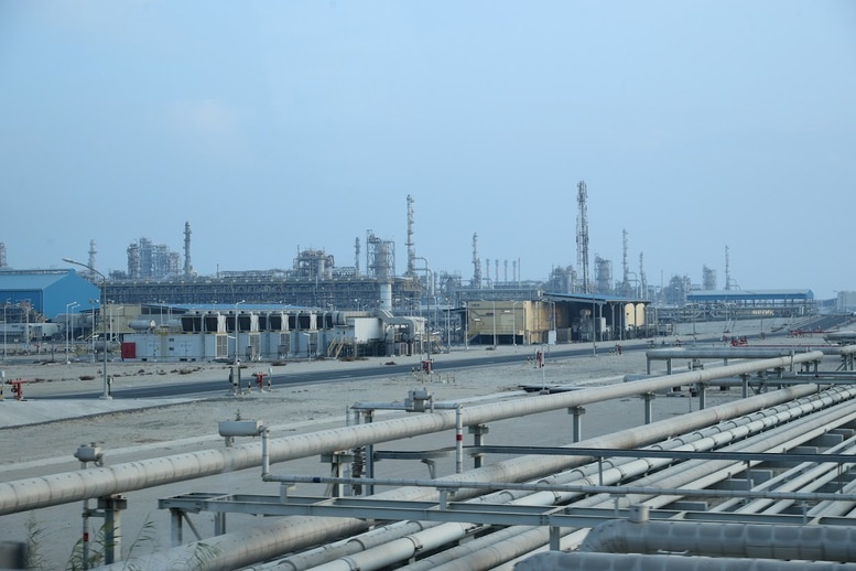 Thủ tướng thăm tổ hợp lọc hóa dầu 27 tỷ USD tại Kuwait