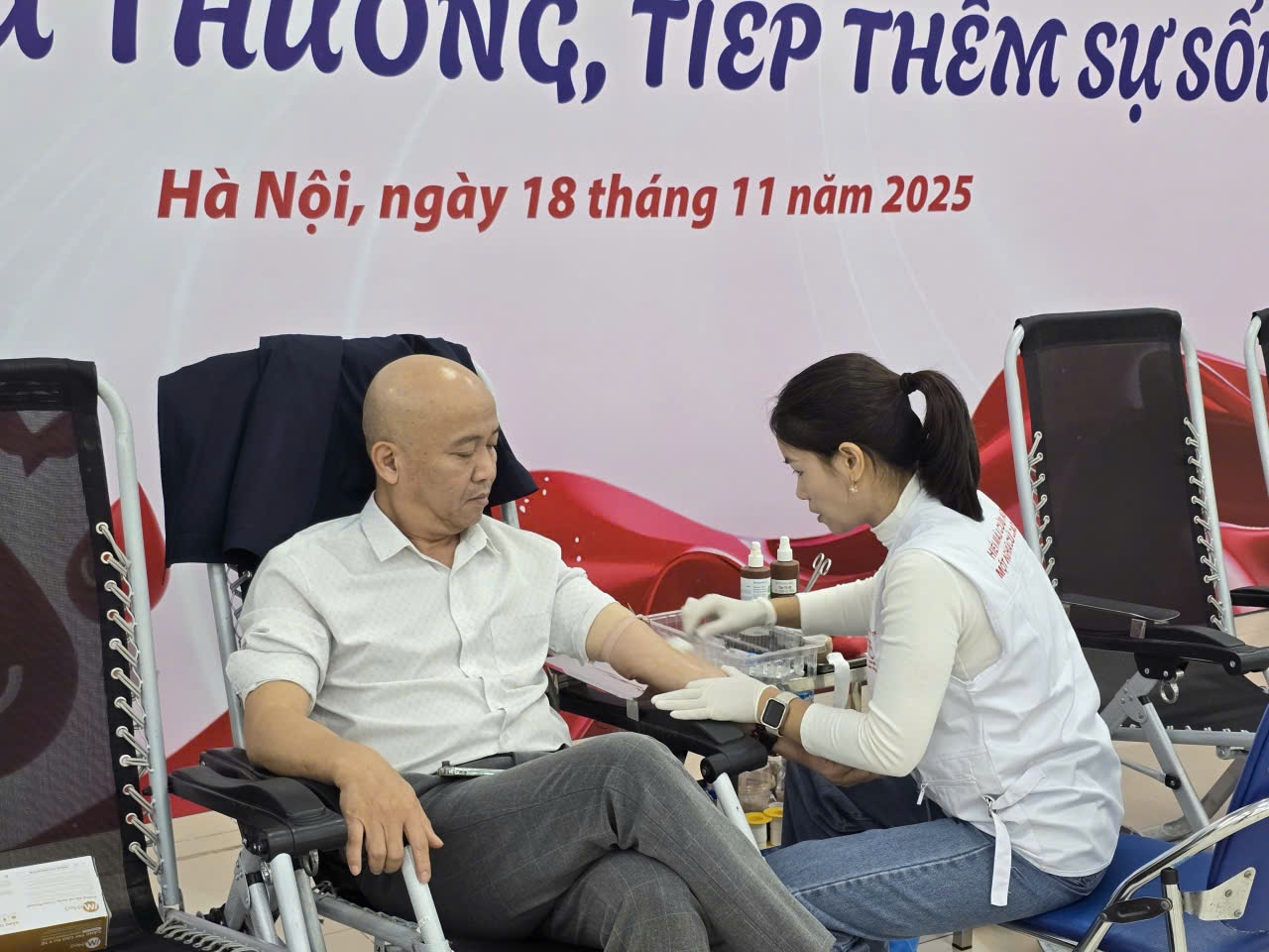 Tuổi trẻ Petrovietnam tổ chức chương trình hiến máu tình nguyện: “Trao yêu thương, tiếp thêm sự sống”