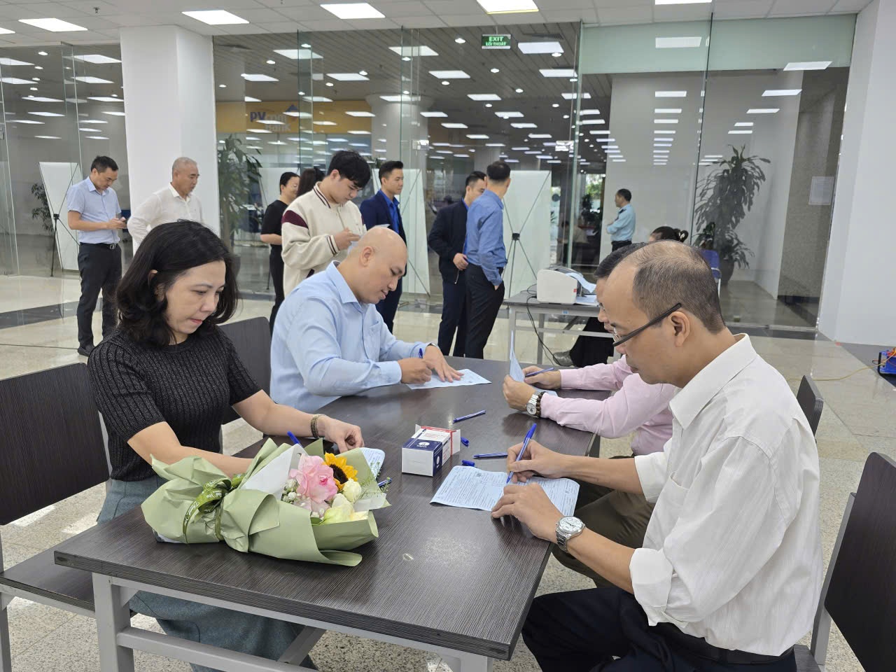 Tuổi trẻ Petrovietnam tổ chức chương trình hiến máu tình nguyện: “Trao yêu thương, tiếp thêm sự sống”