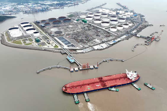 Trung Quốc tăng cường dự trữ dầu thô