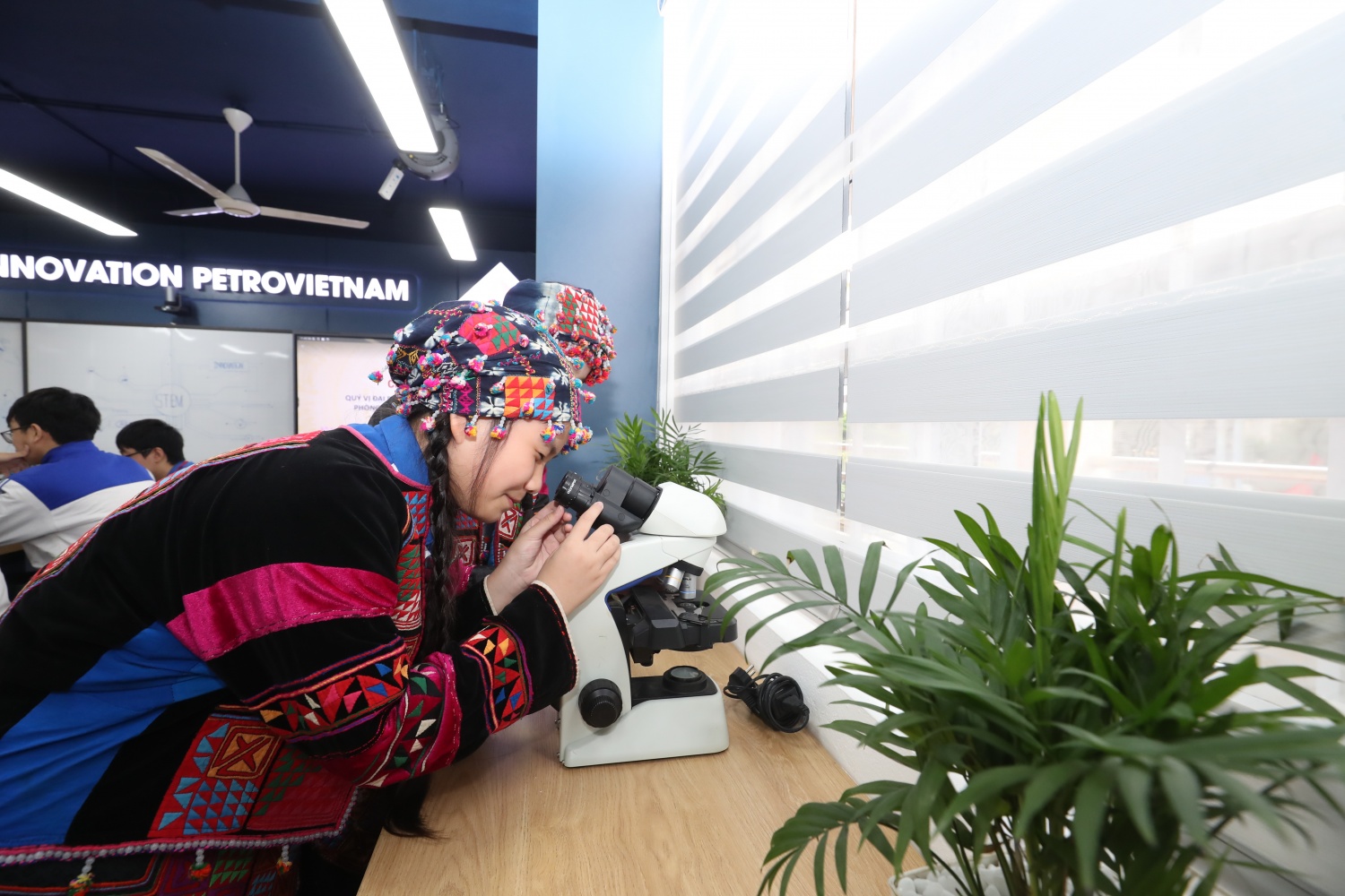 Petrovietnam khánh thành phòng thực hành giáo dục STEM tại Trường THCS Lê Quý Đôn tỉnh Tuyên Quang