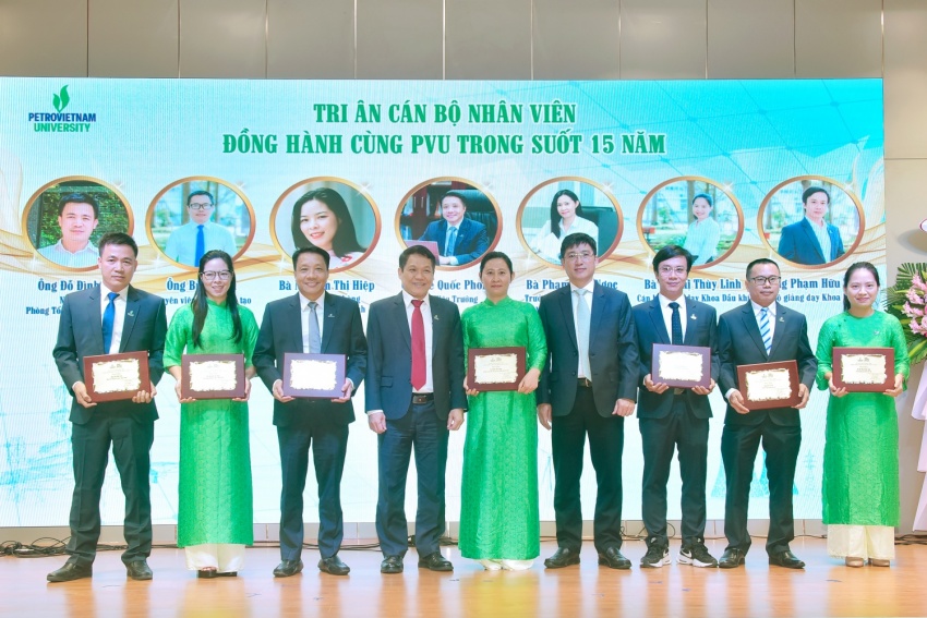 PVU Kỷ niệm 15 năm thành lập: Vững bước, kiến tạo tương lai năng lượng PVU kỷ niệm 15 năm thành lập: Vững bước - Kiến tạo tương lai năng lượng