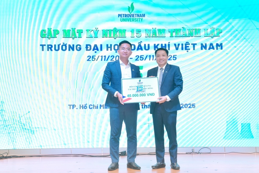 PVU Kỷ niệm 15 năm thành lập: Vững bước, kiến tạo tương lai năng lượng PVU kỷ niệm 15 năm thành lập: Vững bước - Kiến tạo tương lai năng lượng