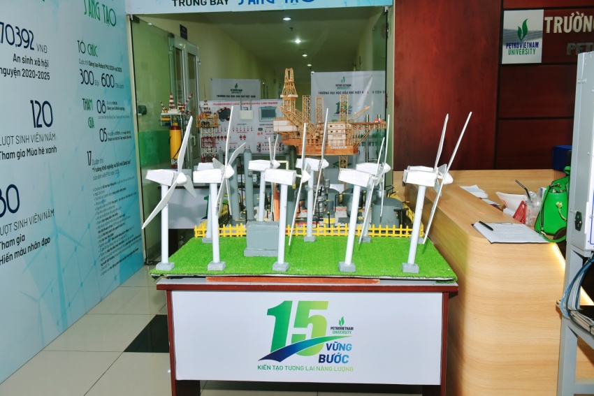 PVU kỷ niệm 15 năm thành lập: Vững bước - Kiến tạo tương lai năng lượng PVU kỷ niệm 15 năm thành lập: Vững bước Kiến tạo tương lai năng lượng