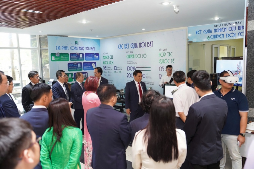 PVU kỷ niệm 15 năm thành lập: Vững bước - Kiến tạo tương lai năng lượng PVU kỷ niệm 15 năm thành lập: Vững bước Kiến tạo tương lai năng lượng