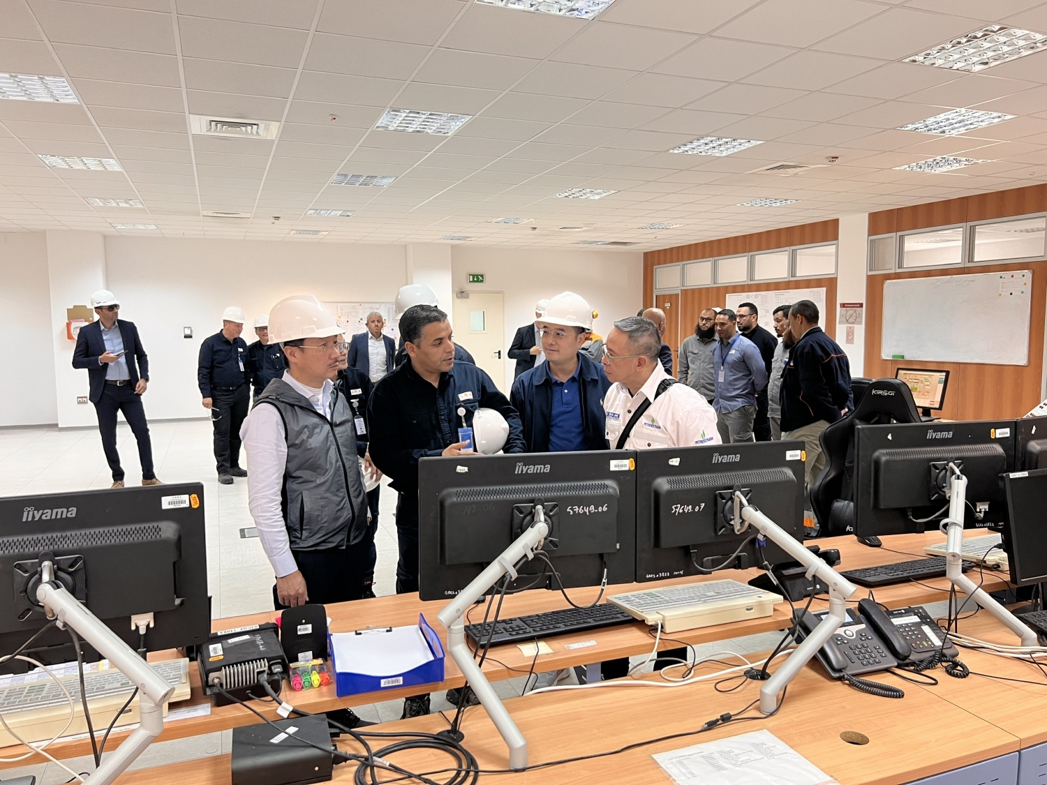 PVEP ký kết bản ghi nhớ về hợp tác trong lĩnh vực dầu khí và năng lượng với Sonatrach (Algeria)