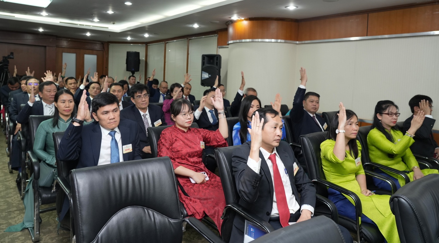 Xây dựng tổ chức Công đoàn vững mạnh, trở thành điểm tựa của người lao động PV Power trong giai đoạn mới Xây dựng tổ chức Công đoàn vững mạnh, trở thành điểm tựa của người lao động PV Power trong giai đoạn mới