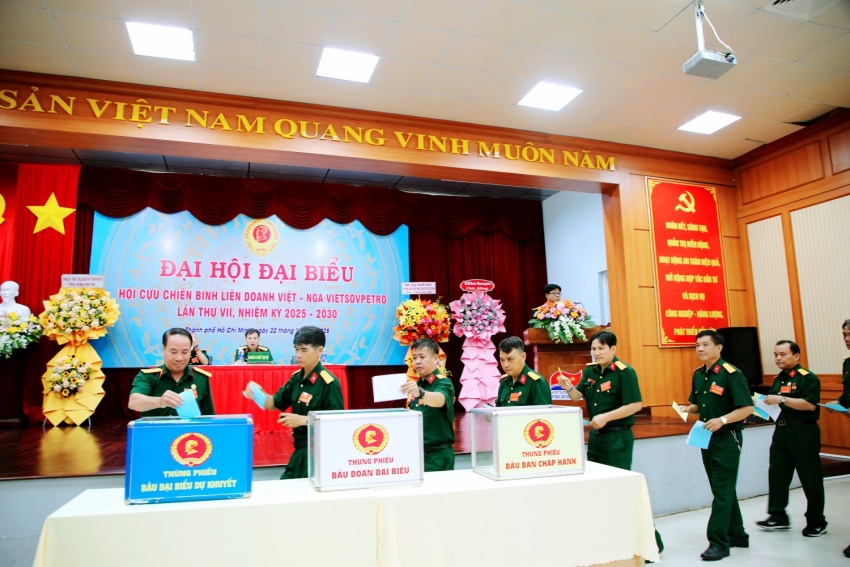 Hội CCB Vietsovpetro phát huy phẩm chất “Bộ đội Cụ Hồ”: Trung thành - Đoàn kết - Gương mẫu - Đổi mới - Nghĩa tình