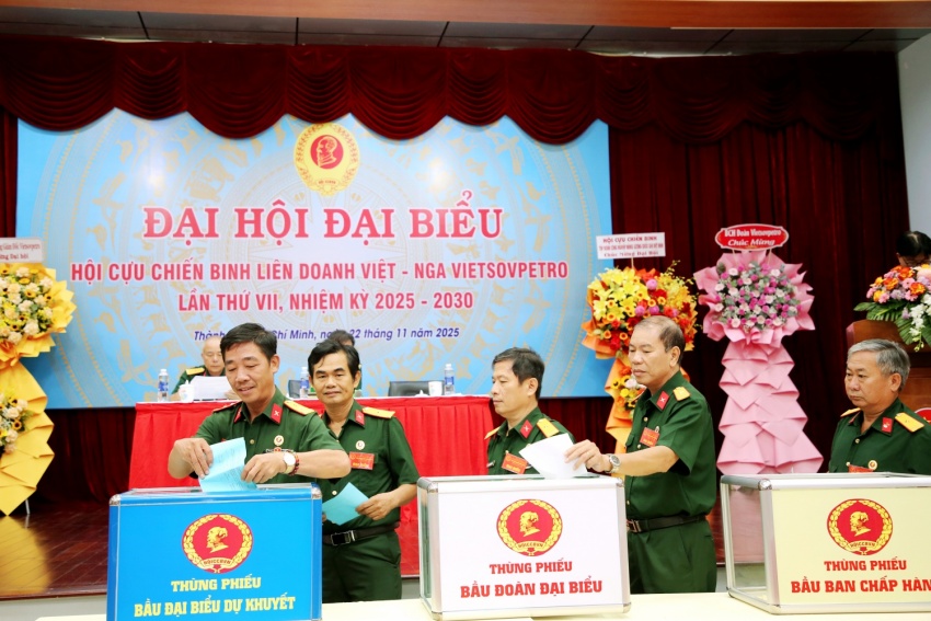 Hội CCB Vietsovpetro phát huy phẩm chất “Bộ đội Cụ Hồ”: Trung thành - Đoàn kết - Gương mẫu - Đổi mới - Nghĩa tình