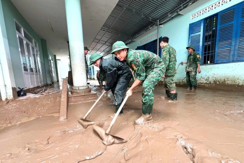Quân đội, công an 