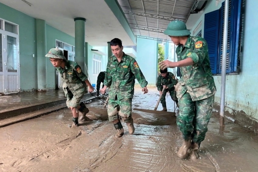 Quân đội, công an 