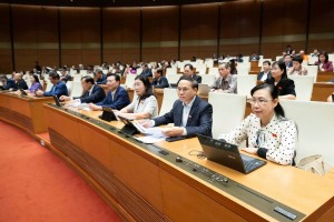 Quốc hội thông qua Luật Tương trợ tư pháp về dân sự