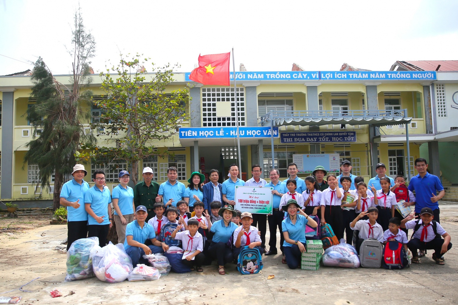 BSR hướng về vùng lũ Đắk Lắk: Những chuyến hàng ấm áp tình người