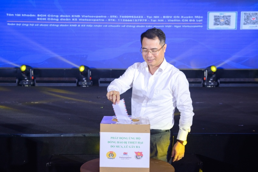 Kết nối cảm xúc, lan tỏa yêu thương - Dấu ấn sẻ chia vì đồng bào vùng lũ