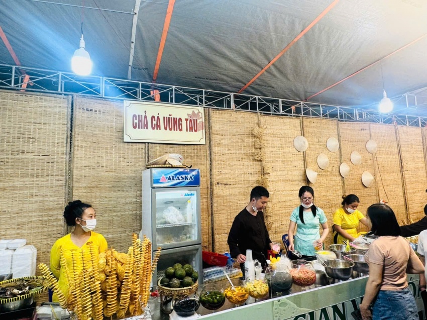 Nâng tầm thương hiệu Việt, hướng về đồng bào miền Trung