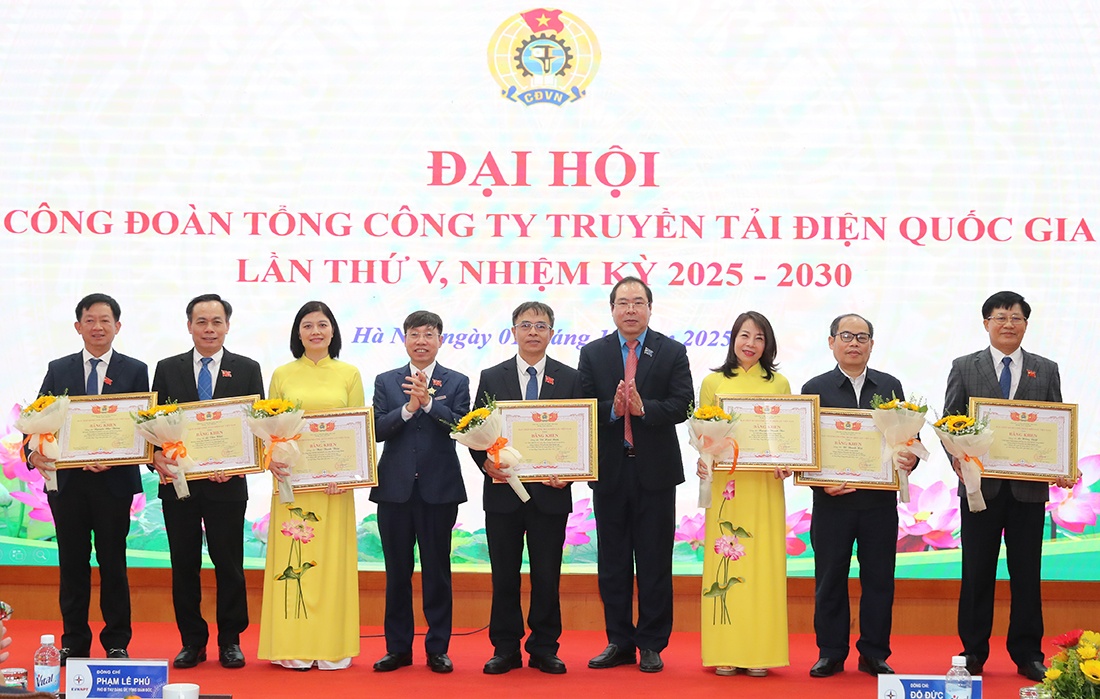 Đại hội Công đoàn EVNNPT lần thứ V, nhiệm kỳ 2025-2030 thành công tốt đẹp